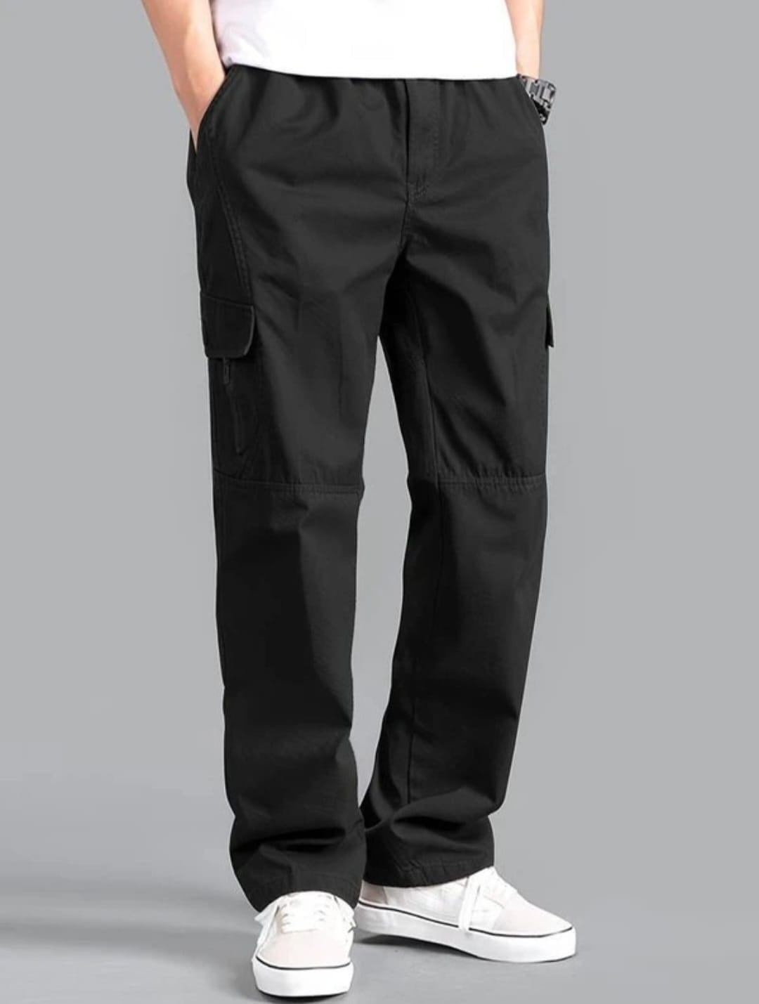 Men Black Cargos